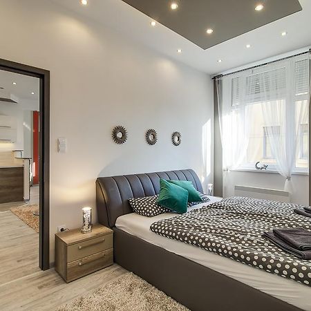 Tamara Apartment Будапеща Екстериор снимка